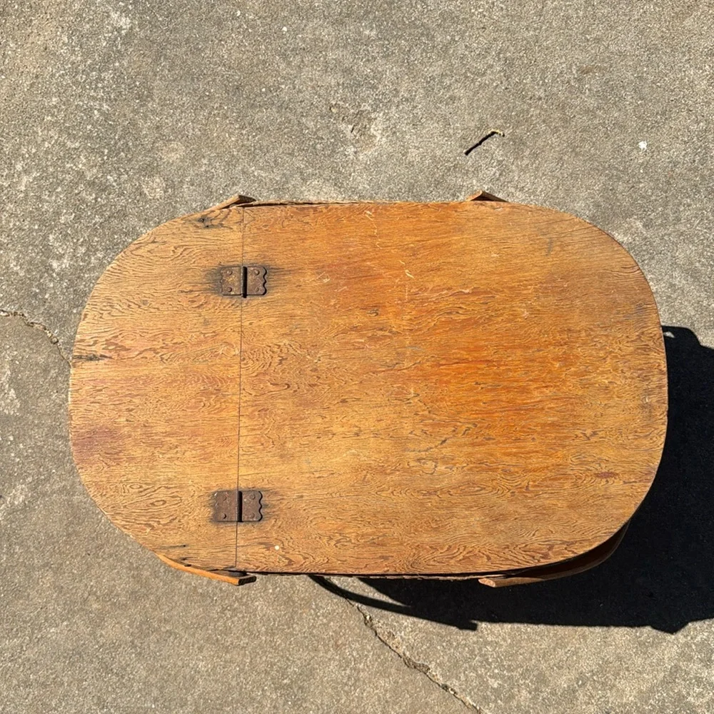 Basket Vintage Picnic Basket with Table Inside